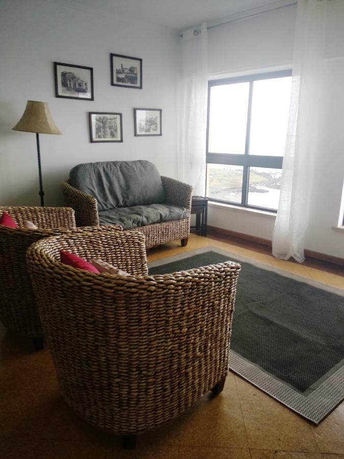 Lila Ocean View Apartment Ponta Delgada Eksteriør billede